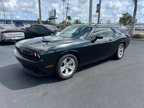 Used 2023 Dodge Challenger SXT RWD image 3