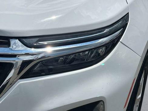 Used 2022 Chevrolet Equinox LT FWD image 7