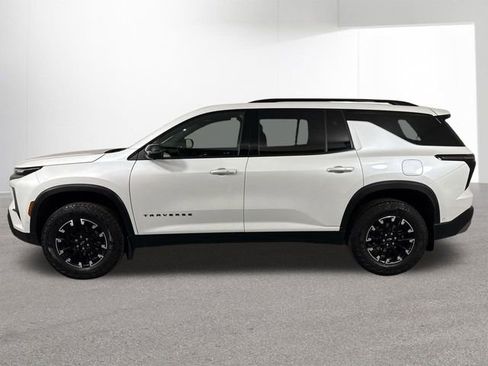 Used 2024 Chevrolet Traverse Z71 w/ Enhanced Driving Package image 30