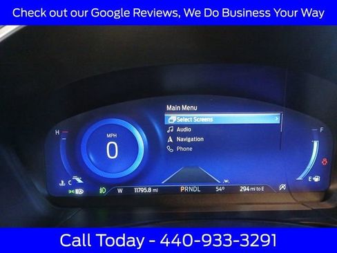 Certified 2022 Ford Escape Titanium w/ Class II Trailer Tow Package image 33