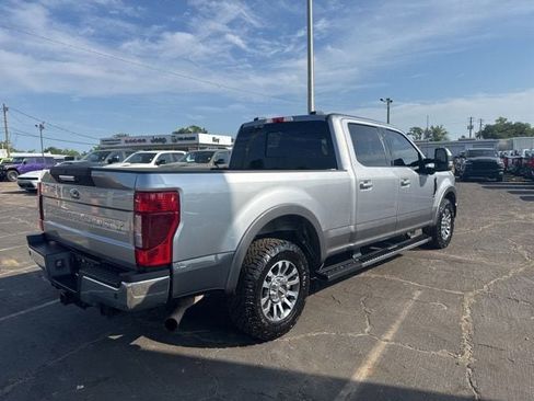 Used 2021 Ford F250 Lariat w/ Lariat Value Package RWD image 3