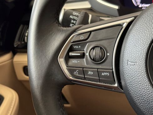 Used 2024 Acura MDX SH-AWD w/ Technology Package image 28