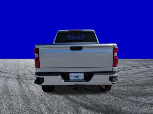 Used 2022 Chevrolet Silverado 2500 LTZ w/ LTZ Plus Package image 5