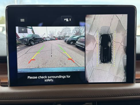 Used 2020 Lincoln Aviator Reserve w/ Equipment Group 202A image 21