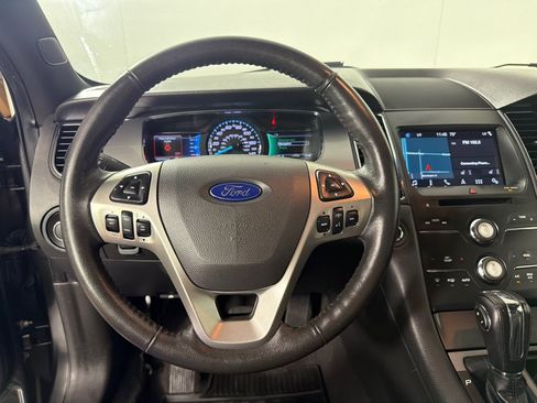 Used 2019 Ford Taurus SEL w/ Equipment Group 201A AWD/4WD image 13