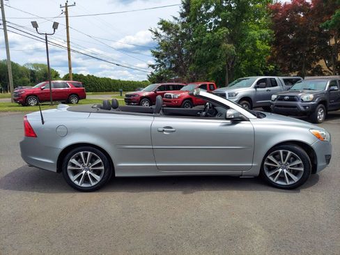 Used 2012 Volvo C70 T5 w/ Climate Pkg FWD image 30