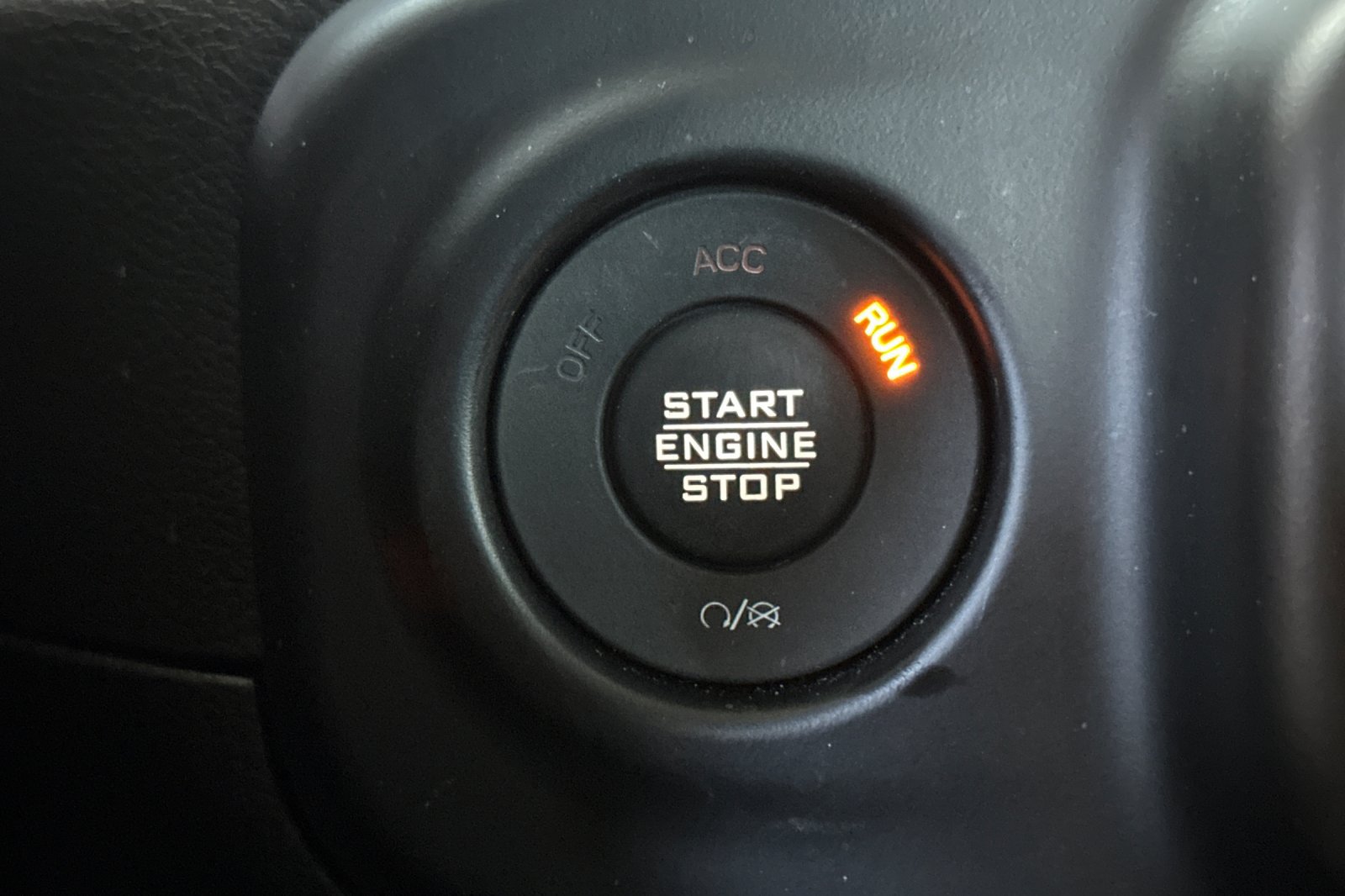 Used 2022 Jeep Wrangler Sport AWD/4WD image 22