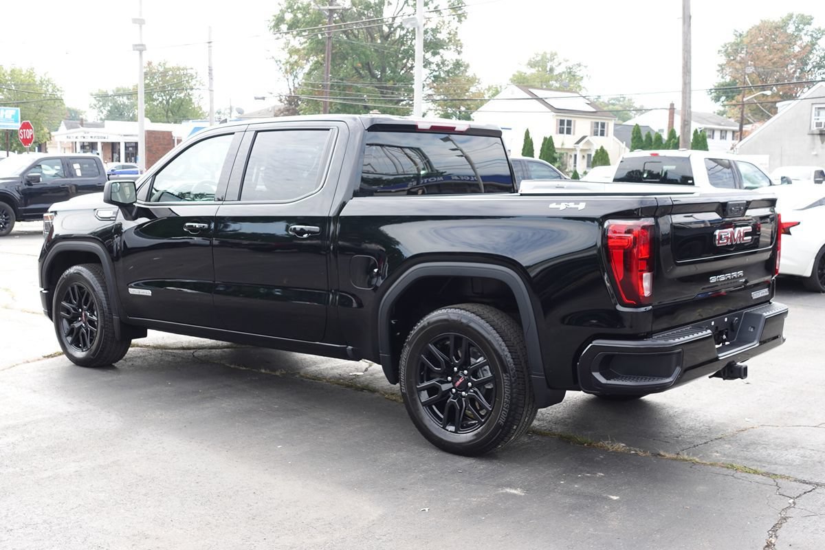 Used 2024 GMC Sierra 1500 Elevation AWD/4WD image 2