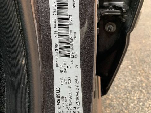 Used 2020 RAM 1500 Limited AWD/4WD image 33