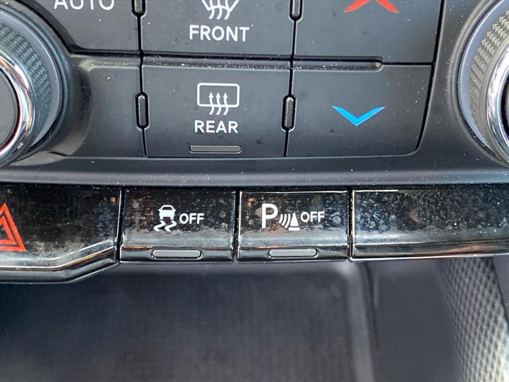 Used 2023 Dodge Durango GT AWD/4WD image 15