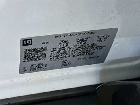 Used 2025 Buick Encore GX Preferred image 12