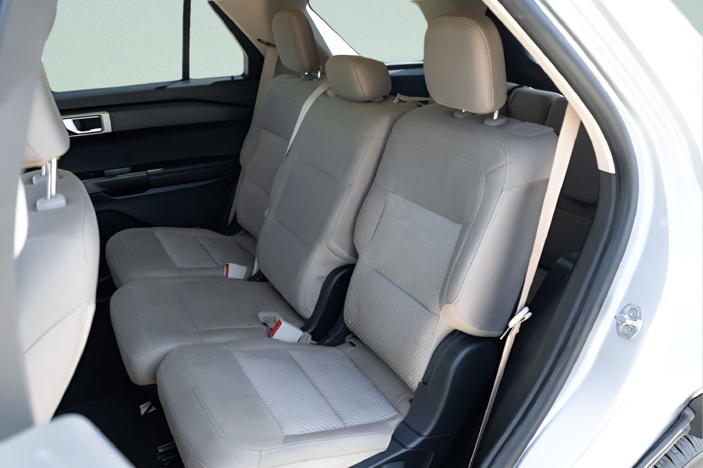 Used 2023 Ford Explorer 4WD image 17