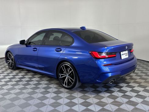Used 2020 BMW 330i Sedan w/ M Sport Package RWD image 3