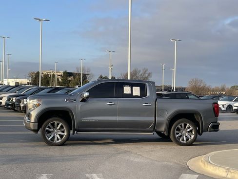 Used 2019 GMC Sierra 1500 Denali w/ Denali Ultimate Package image 5