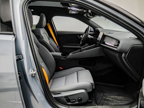 Used 2021 Polestar Polestar 2 w/ Performance Package image 42