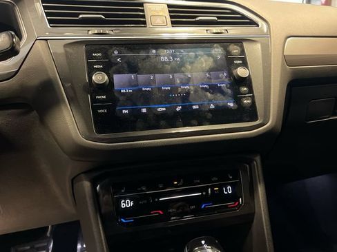 Certified 2023 Volkswagen Tiguan SE R-Line FWD image 20
