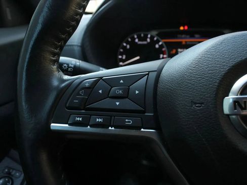 Used 2022 Nissan Sentra SV w/ All-Weather Package FWD image 29