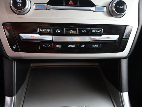 Used 2022 Ford Explorer XLT w/ Equipment Group 202A image 48