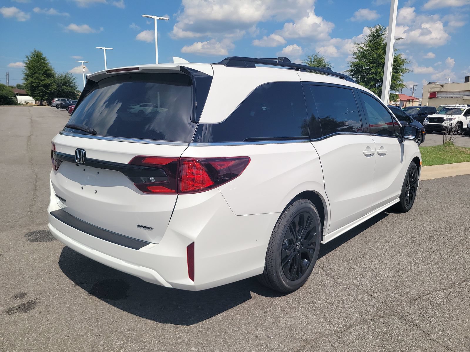New 2027 Honda Odyssey Sport-L image 3