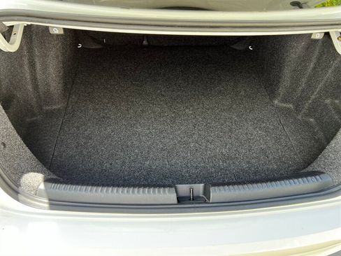 Used 2017 Volkswagen Jetta SE FWD image 23