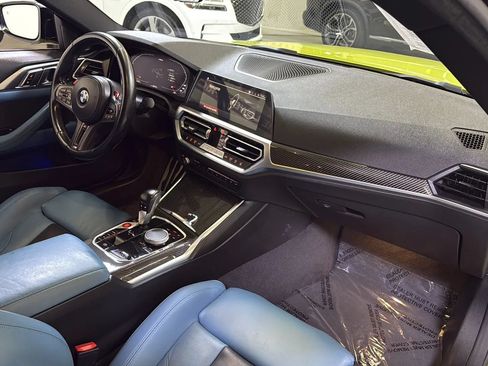 Used 2021 BMW M4 Competition w/ Executive Package RWD image 26