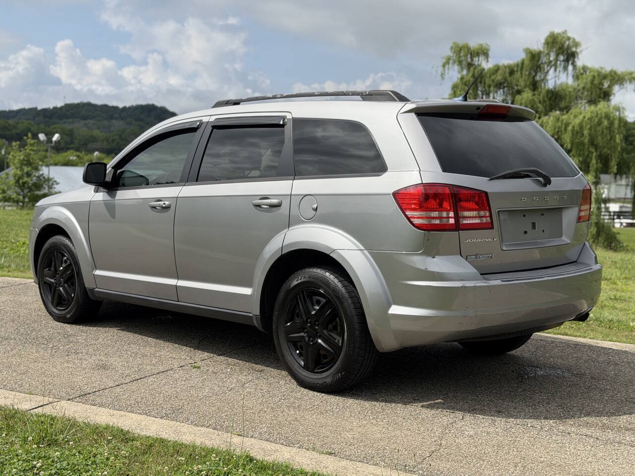 Used 2017 Dodge Journey SE FWD image 5