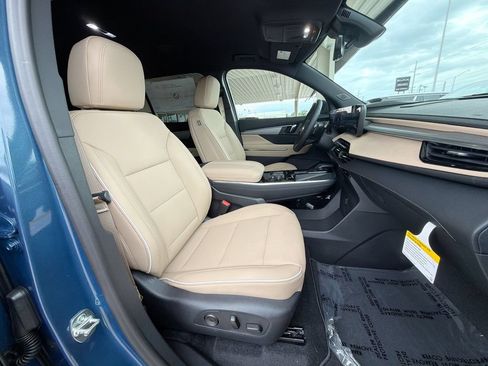 New 2026 Buick Enclave Preferred w/ Super Cruise Package FWD image 32