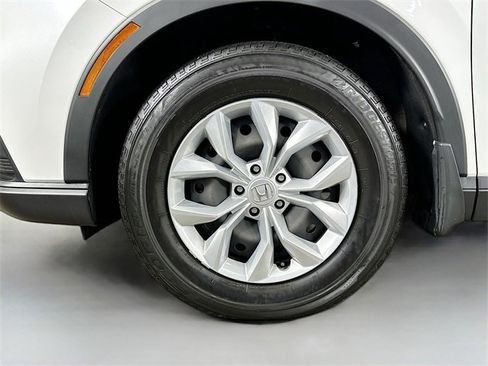 Certified 2023 Honda CR-V LX image 9