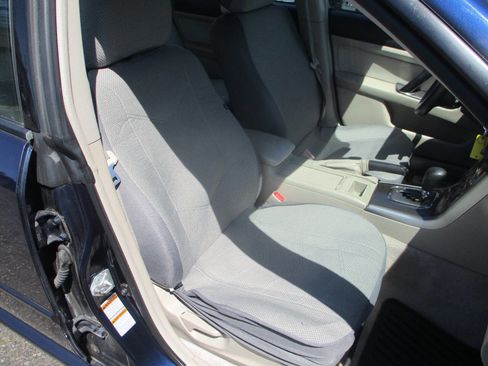 Used 2006 Subaru Legacy 2.5i Special Edition image 7