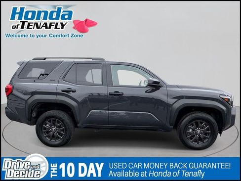 Used 2025 Toyota 4Runner SR5 image 6