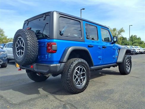 Certified 2024 Jeep Wrangler Unlimited Rubicon image 3