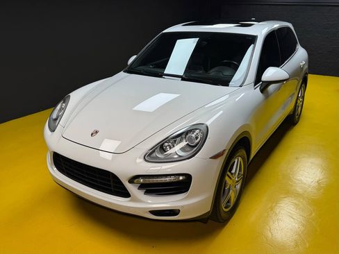 Used 2014 Porsche Cayenne AWD/4WD image 63