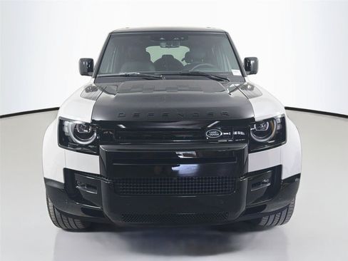 New 2026 Land Rover Defender 110 X AWD/4WD image 2
