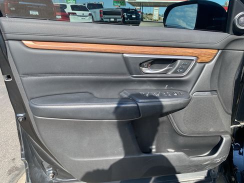 Used 2017 Honda CR-V EX-L image 11