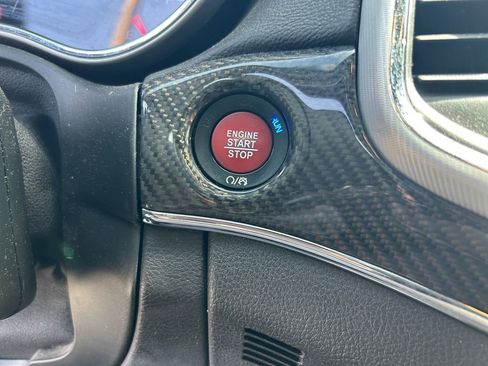 Certified 2018 Jeep Grand Cherokee SRT image 24