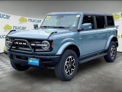 Used 2023 Ford Bronco Outer Banks AWD/4WD image 3