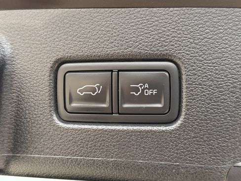 Used 2025 Kia Telluride S FWD image 8