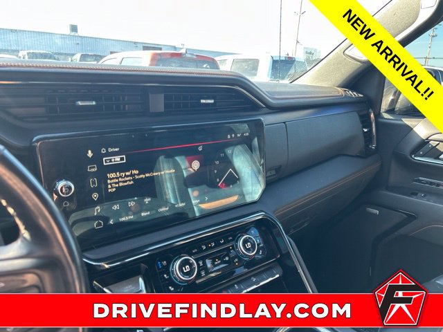Used 2023 GMC Sierra 1500 AT4 w/ AT4 Premium Package AWD/4WD image 11