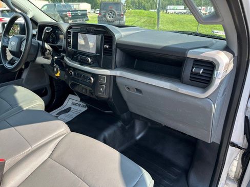 Used 2022 Ford F150 XL w/ Equipment Group 101A High RWD image 25