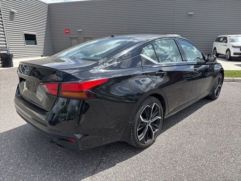 Used 2024 Nissan Altima 2.5 SR image 5