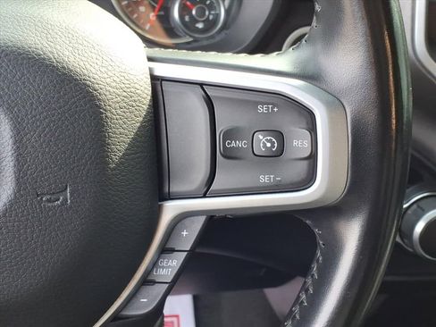 Used 2021 RAM 1500 Big Horn image 12