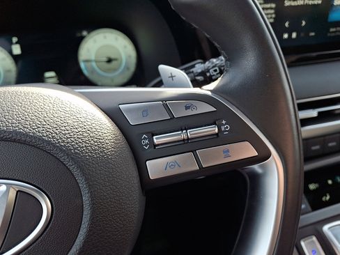 Used 2024 Hyundai Palisade Calligraphy image 23