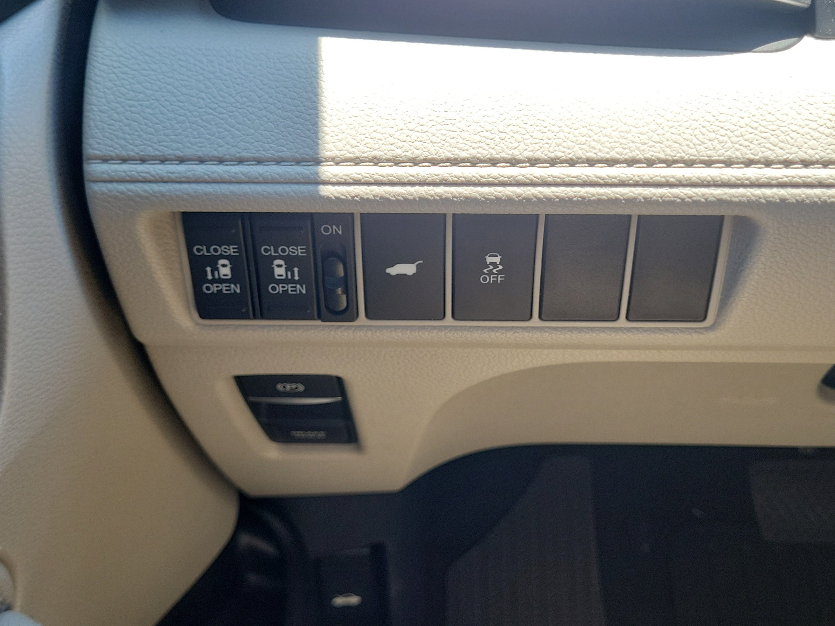 New 2026 Honda Odyssey EX-L image 28
