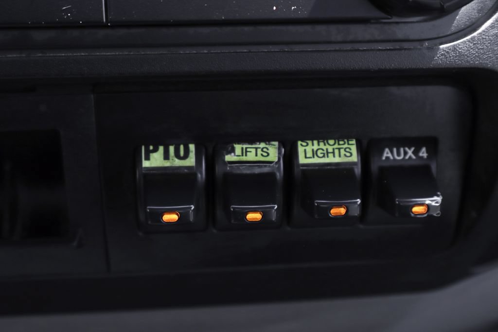 Used 2019 Ford F650 2WD Regular Cab Super Duty image 24