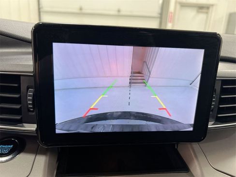 Used 2023 Ford Explorer XLT w/ Equipment Group 202A image 15