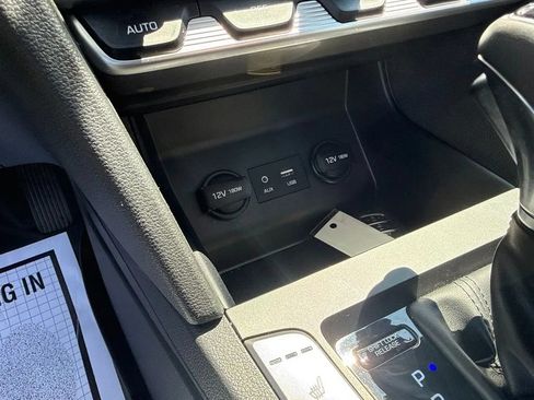 Used 2019 Hyundai Elantra Value Edition w/ Cargo Package FWD image 24