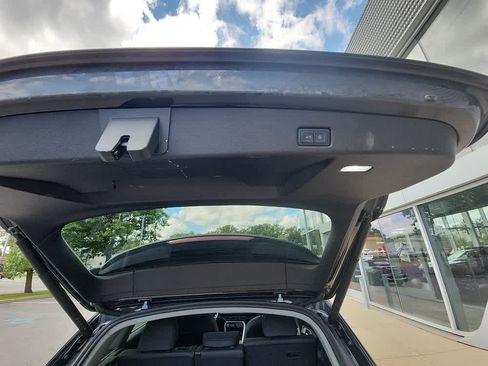 Used 2025 Audi Q5 Premium w/ Convenience Package AWD/4WD image 13