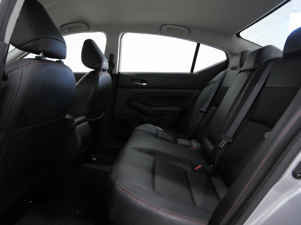 Used 2024 Nissan Altima 2.5 SR FWD image 23