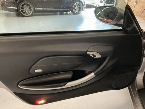Used 2002 Porsche Boxster S image 24