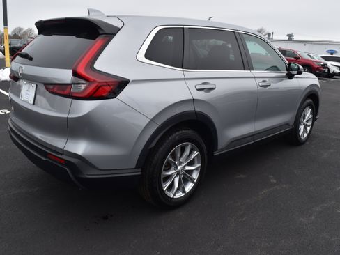 Certified 2023 Honda CR-V EX image 3